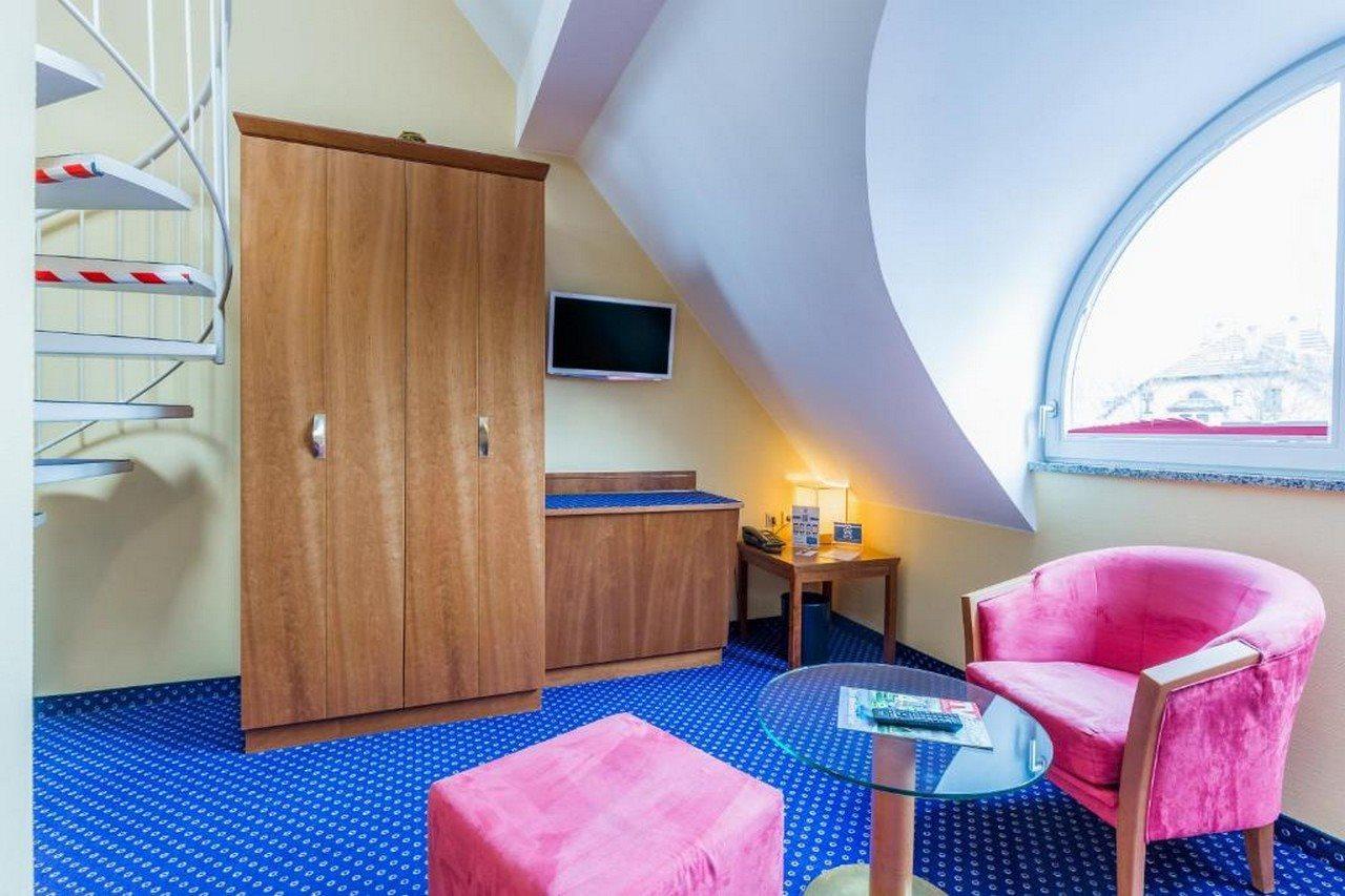 Hotel Am Schillerpark Esslingen am Neckar Kültér fotó