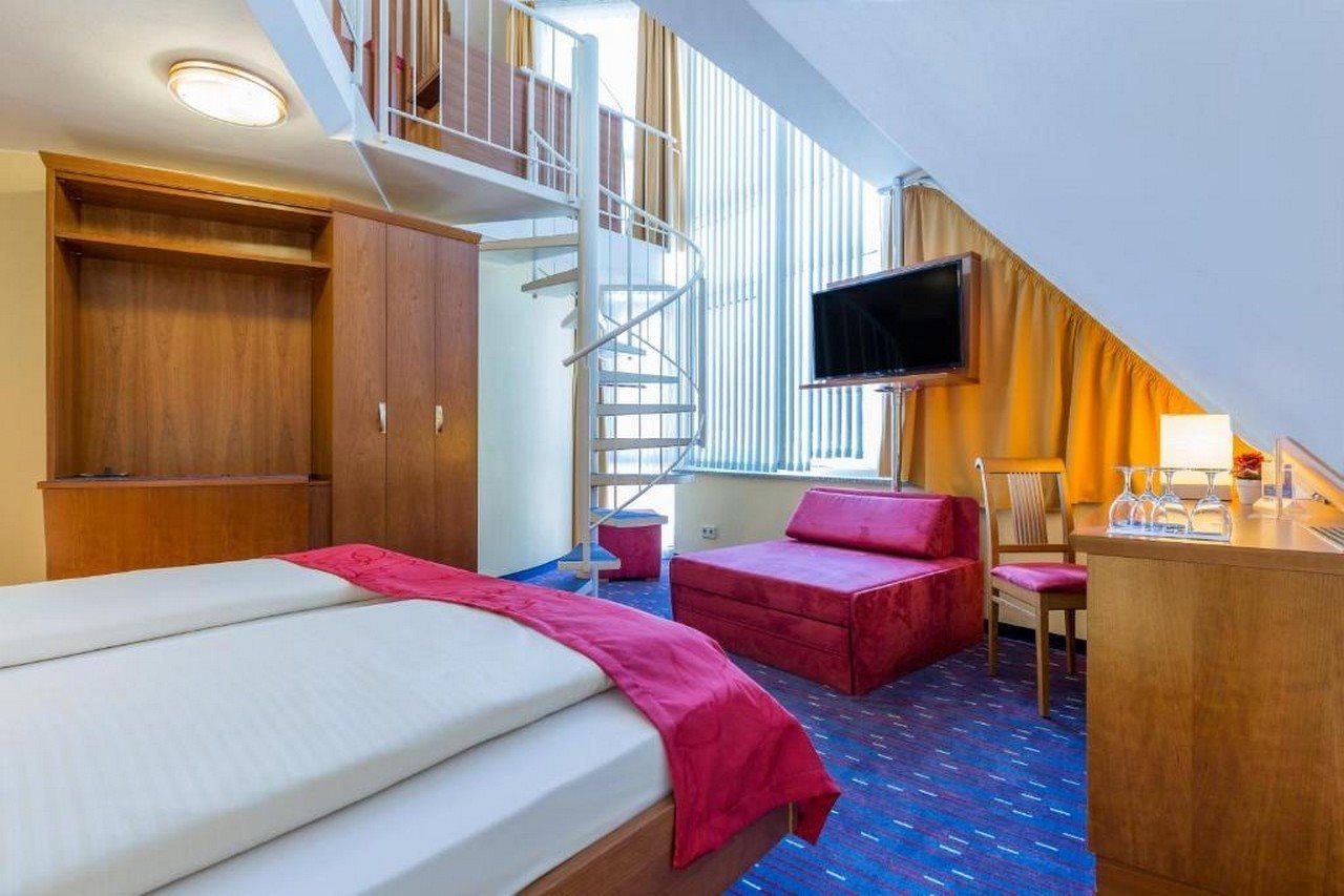 Hotel Am Schillerpark Esslingen am Neckar Kültér fotó