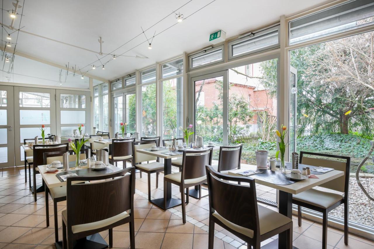 Hotel Am Schillerpark Esslingen am Neckar Kültér fotó
