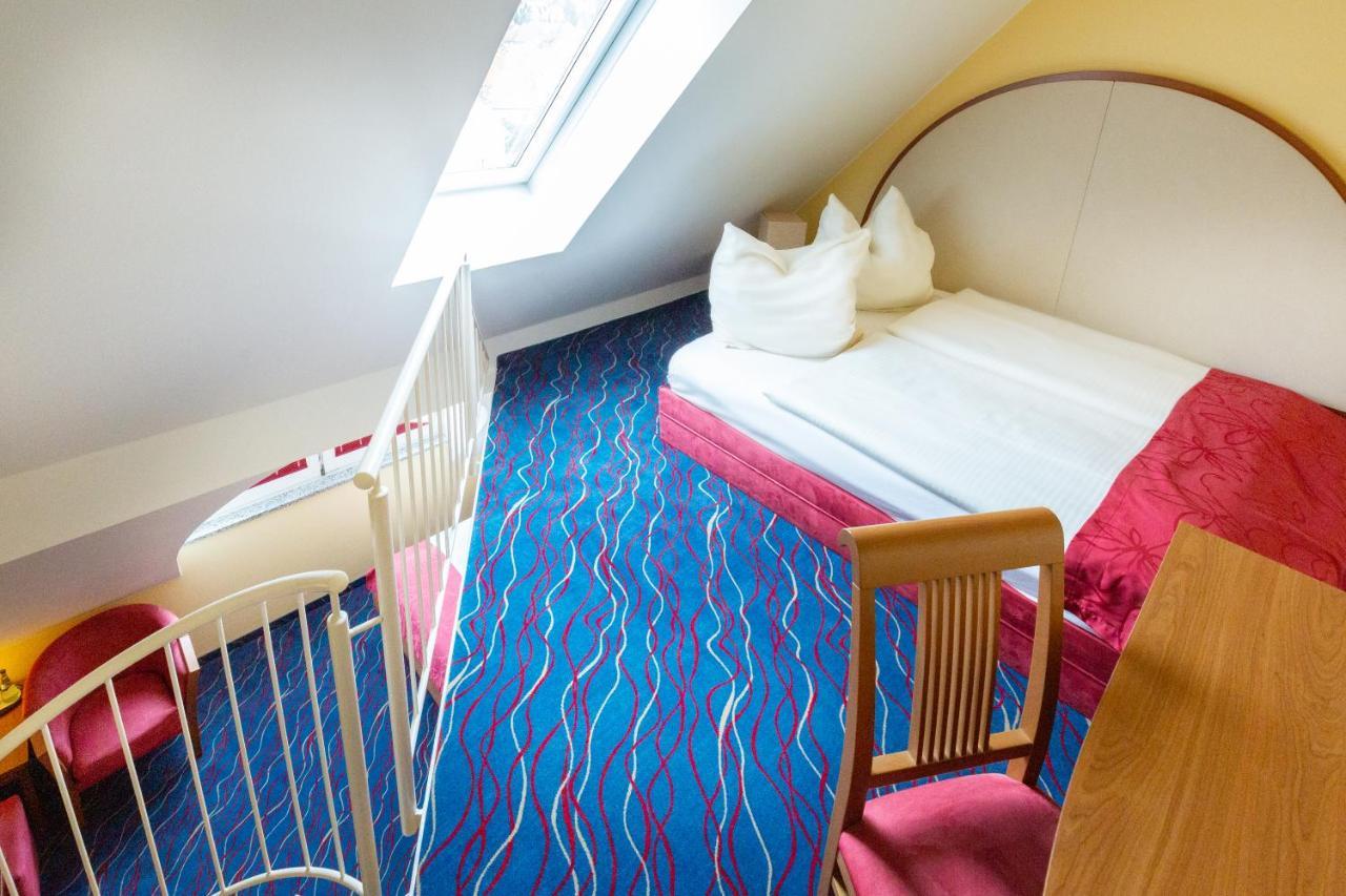 Hotel Am Schillerpark Esslingen am Neckar Kültér fotó